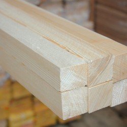 Строганный брусок из сосны 20x30x3000 мм