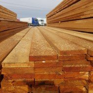 Обрезная доска из лиственницы 25x200x6000 мм