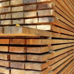 Обрезная доска из лиственницы 40x100x6000 мм