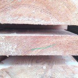 Обрезная доска из лиственницы 50x300x6000 мм