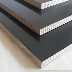 Фанера ламинированная 18x1250x2500 мм